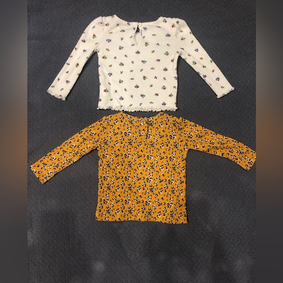 2 Long Sleeve Shirts. Floral print. 18 months. Cream/yellow/multi color. - Picture 3 of 7